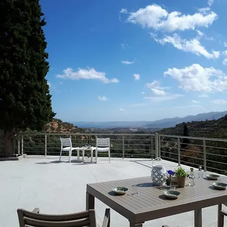 Villa Irini - Cretan Luxury With Amazing View Paraspori (Crete)