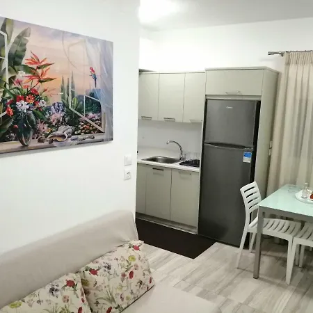 Irini - Cretan Luxury With Amazing View * Paraspori (Crete)